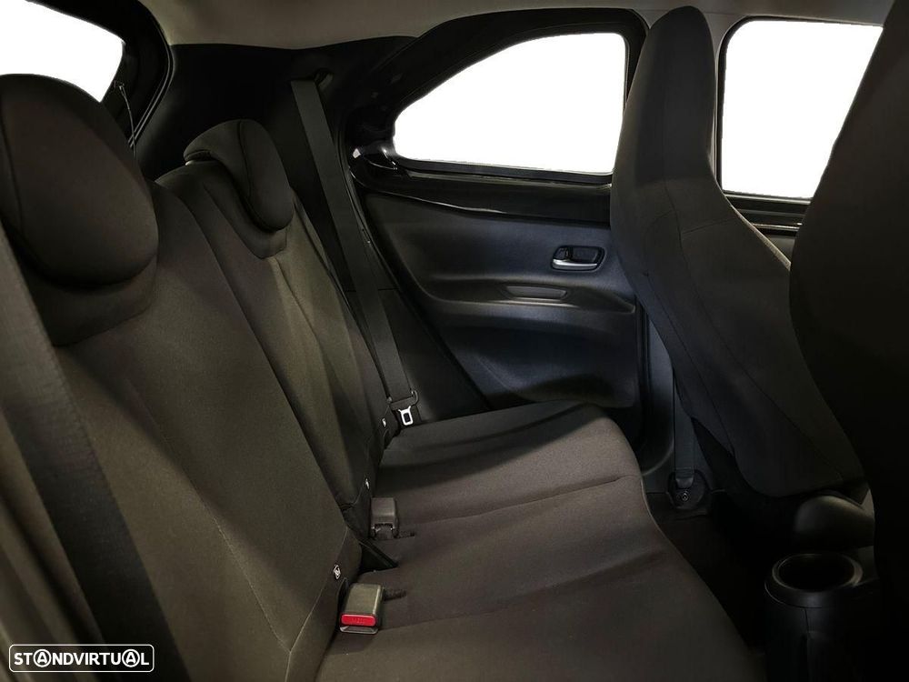 Toyota Aygo X 1.0 Play - 3