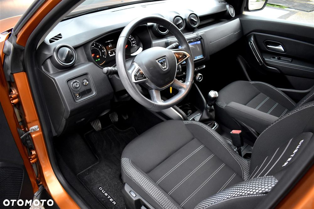 Dacia Duster 1.6 SCe Prestige - 14