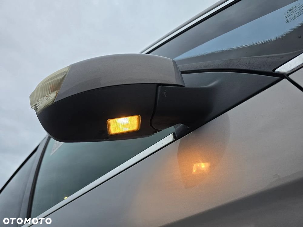 Ford S-Max 2.0 TDCi Titanium - 22