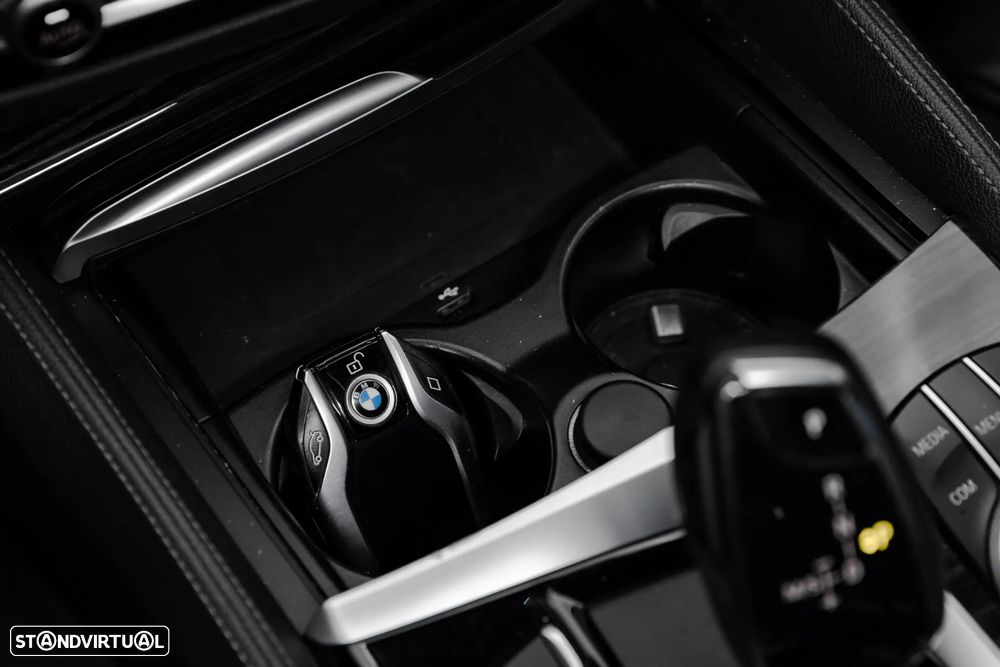 BMW 520 d xDrive Aut. Luxury Line - 24