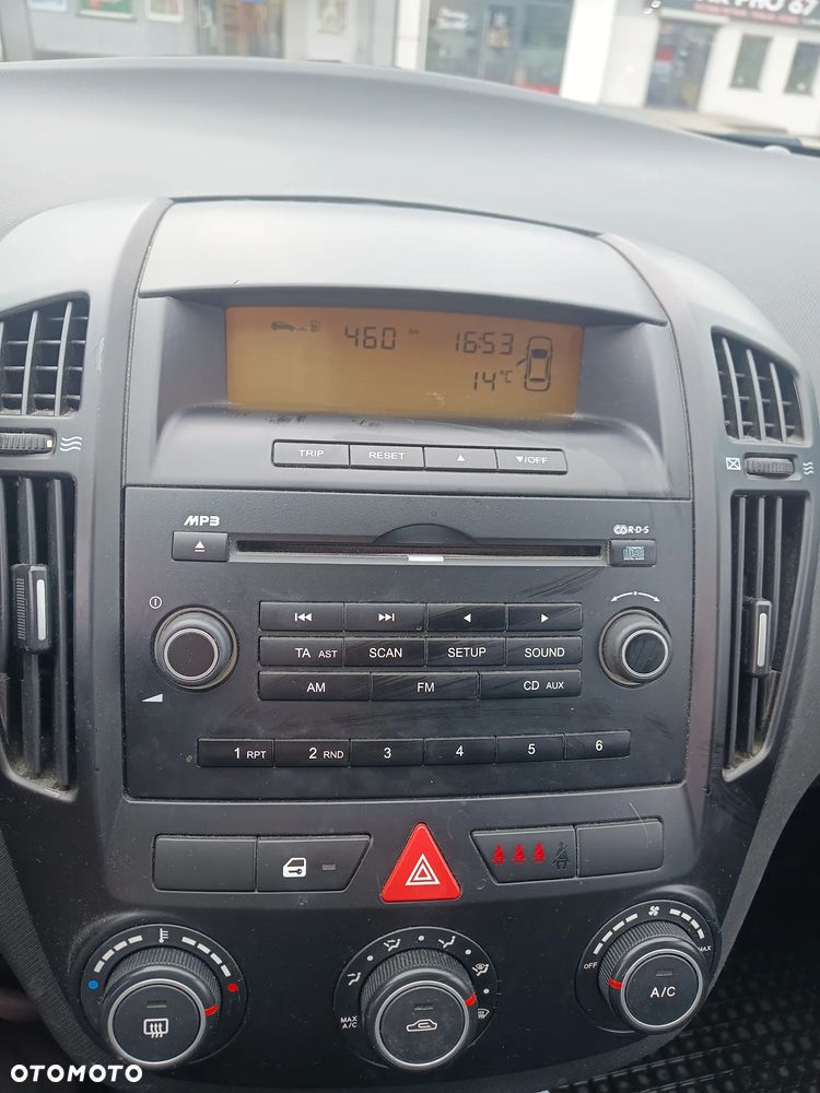 Kia Ceed 1.6 Comfort - 8