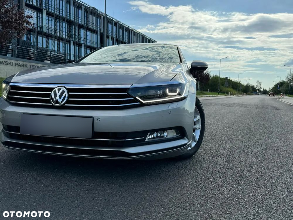 Volkswagen Passat 2.0 TDI BMT Trendline - 2