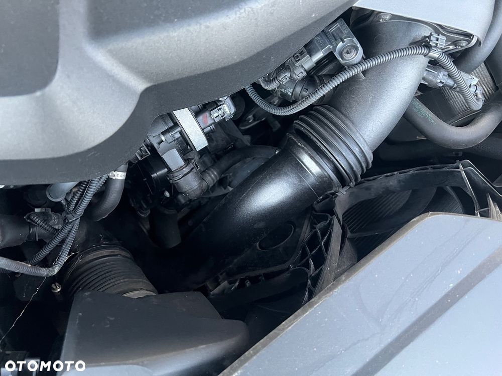 BMW Seria 1 125i Edition M Sport Shadow - 28