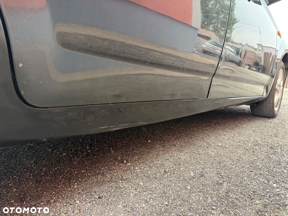 Ford Mondeo - 8