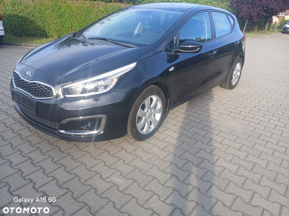 Kia Ceed - 1