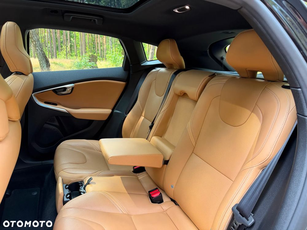 Volvo V40 D3 Drive-E Inscription - 20