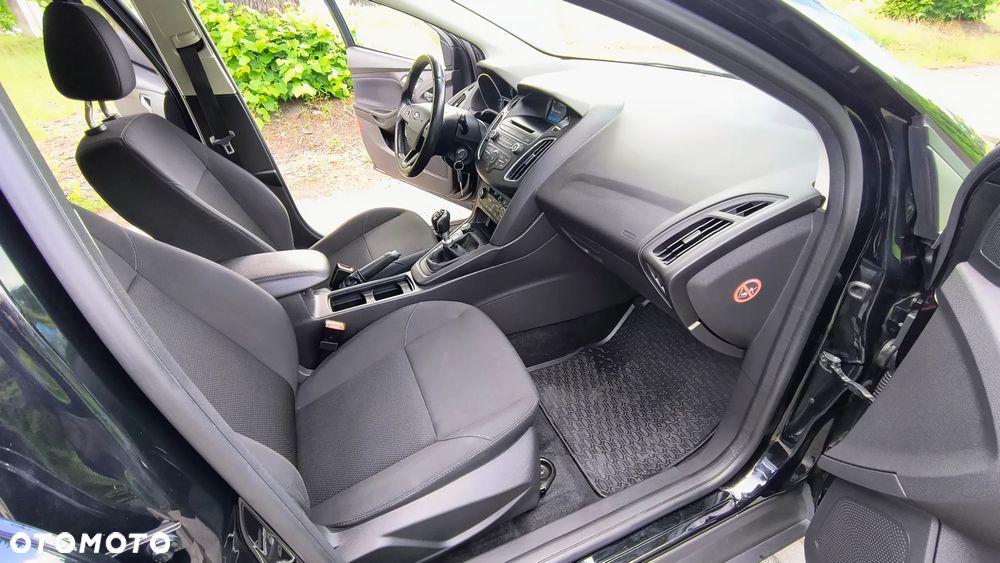 Ford Focus 1.0 EcoBoost Gold X (Trend) - 10