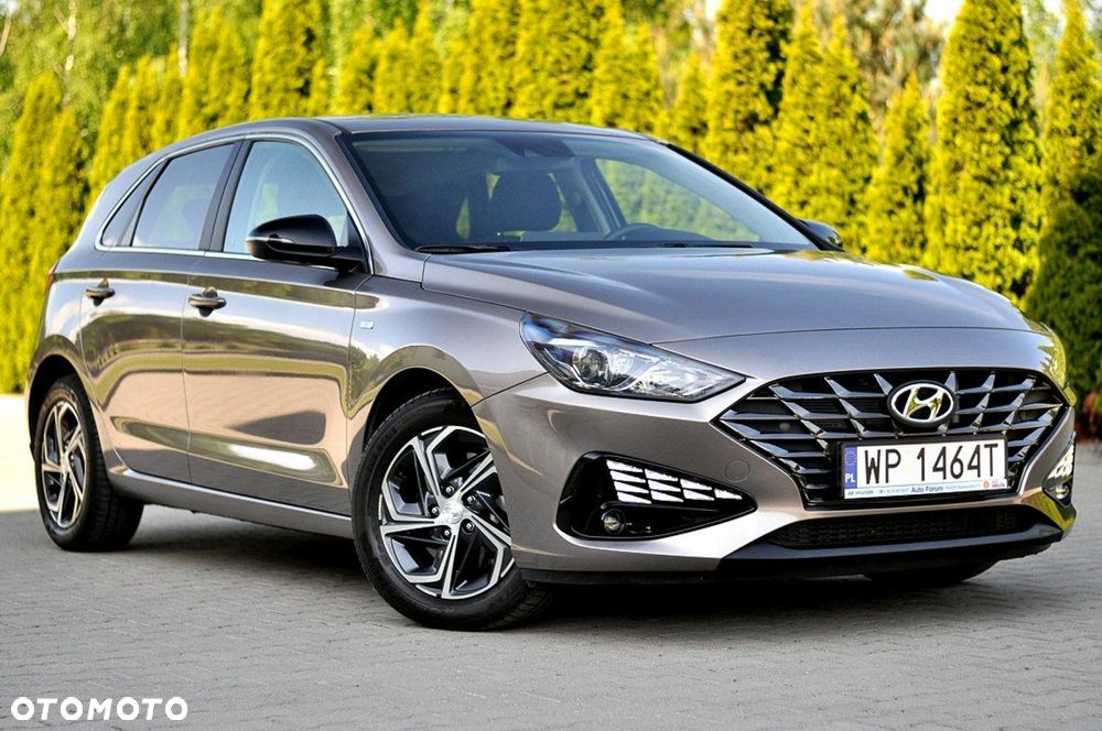 Hyundai i30 1.5 T-GDI 48V-Hybrid EDITION 30