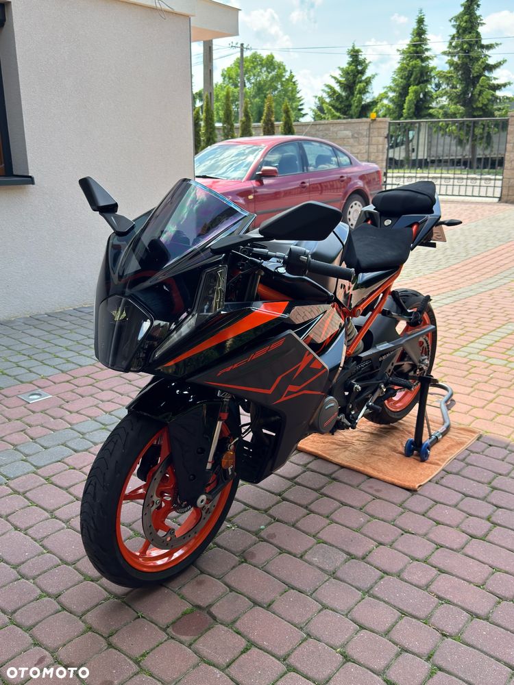 KTM RC 125 - 1
