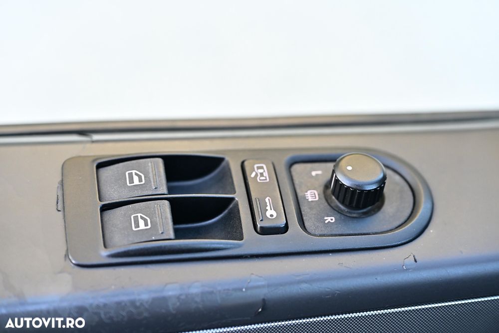Volkswagen Multivan - 16