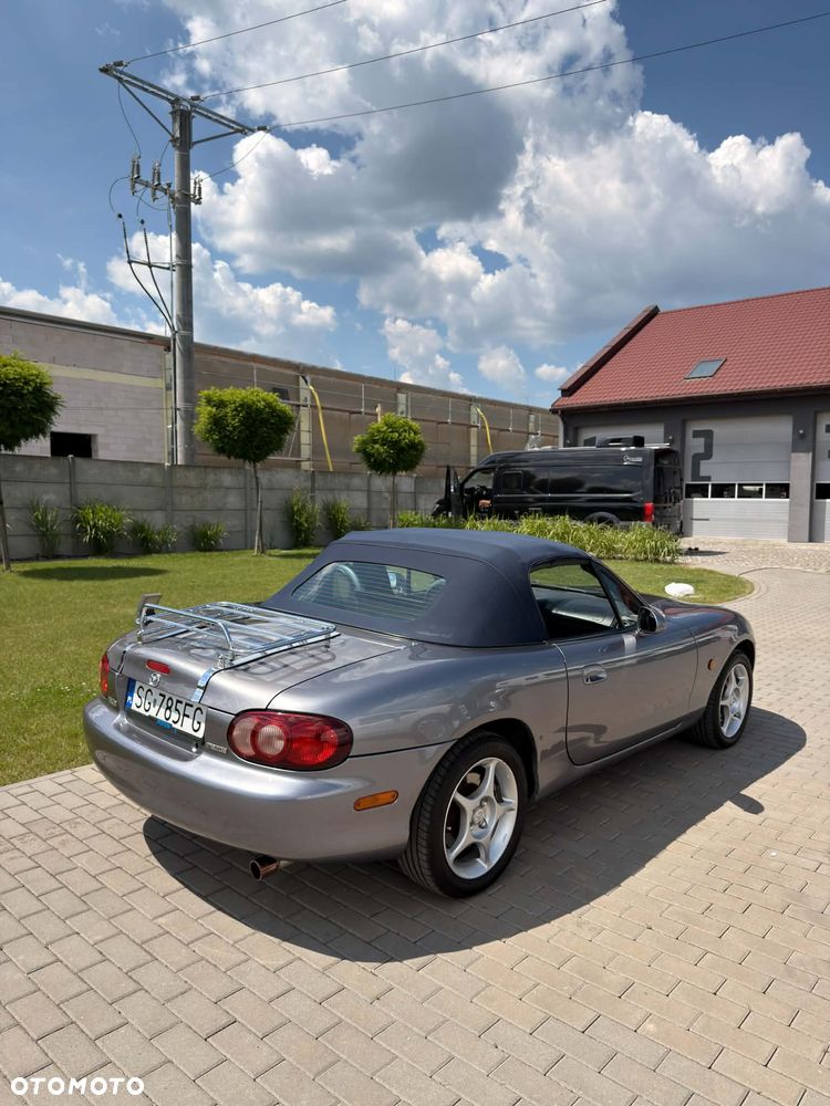 Mazda MX-5 1.9 16V - 2
