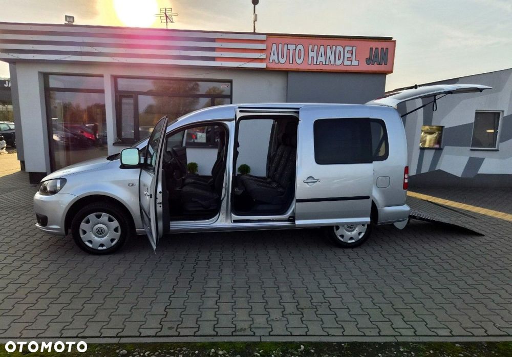 Volkswagen Caddy 2011