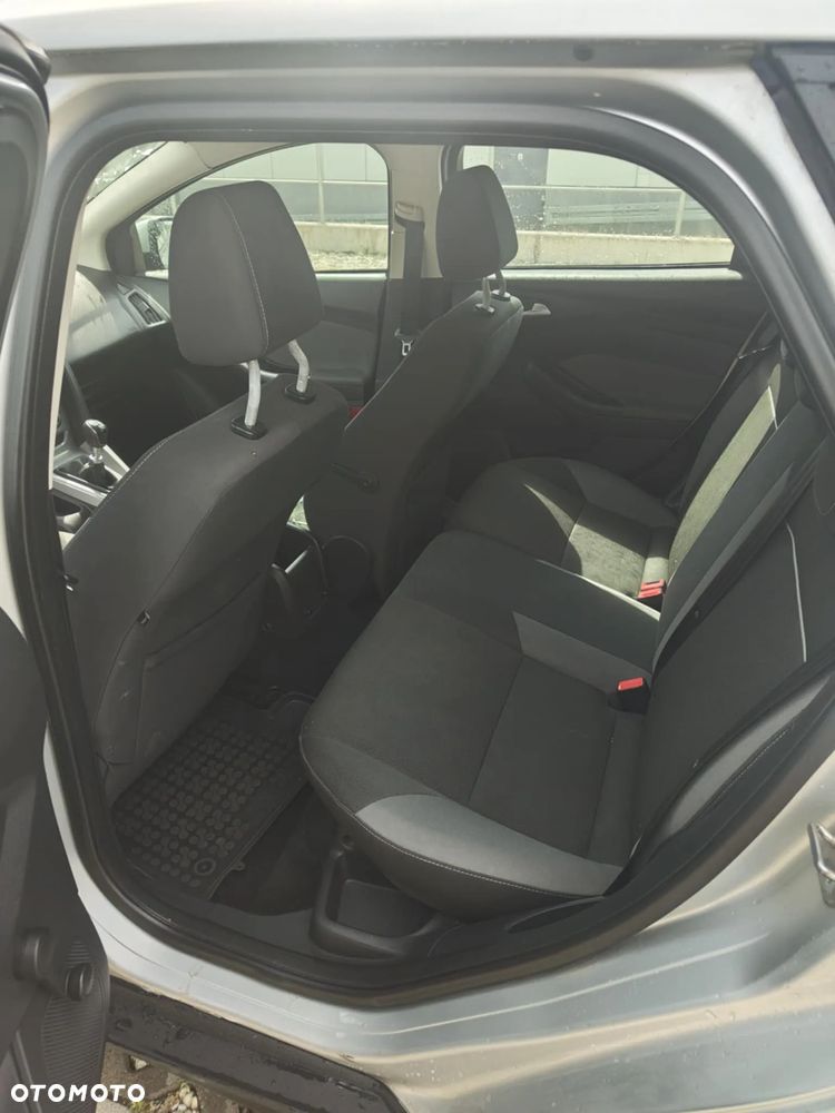 Ford Focus 1.6 TDCi Trend - 10