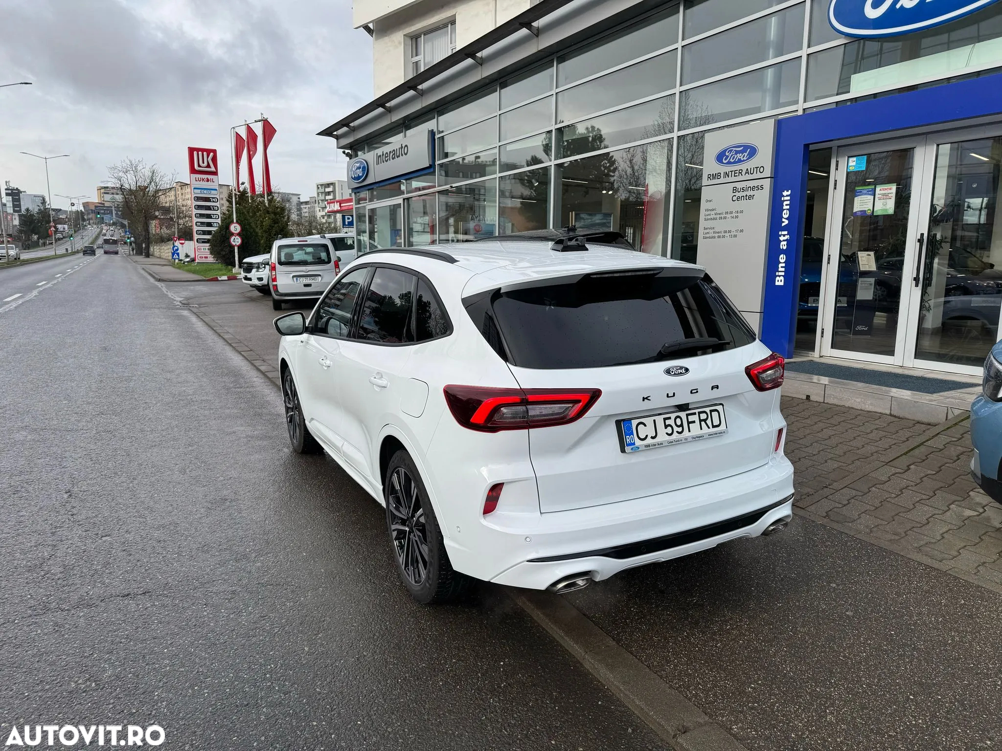 Ford Kuga 1.5 EcoBoost A8 FWD ST-Line X - 15
