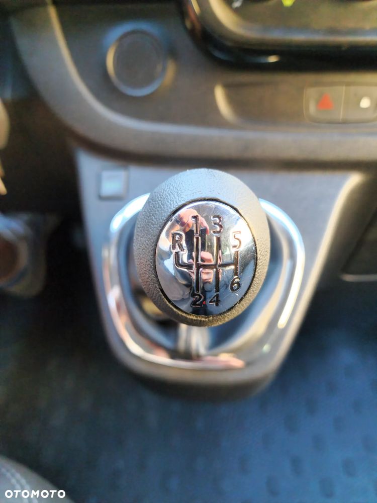 Opel Vivaro L2H1 S&S Tourer - 18