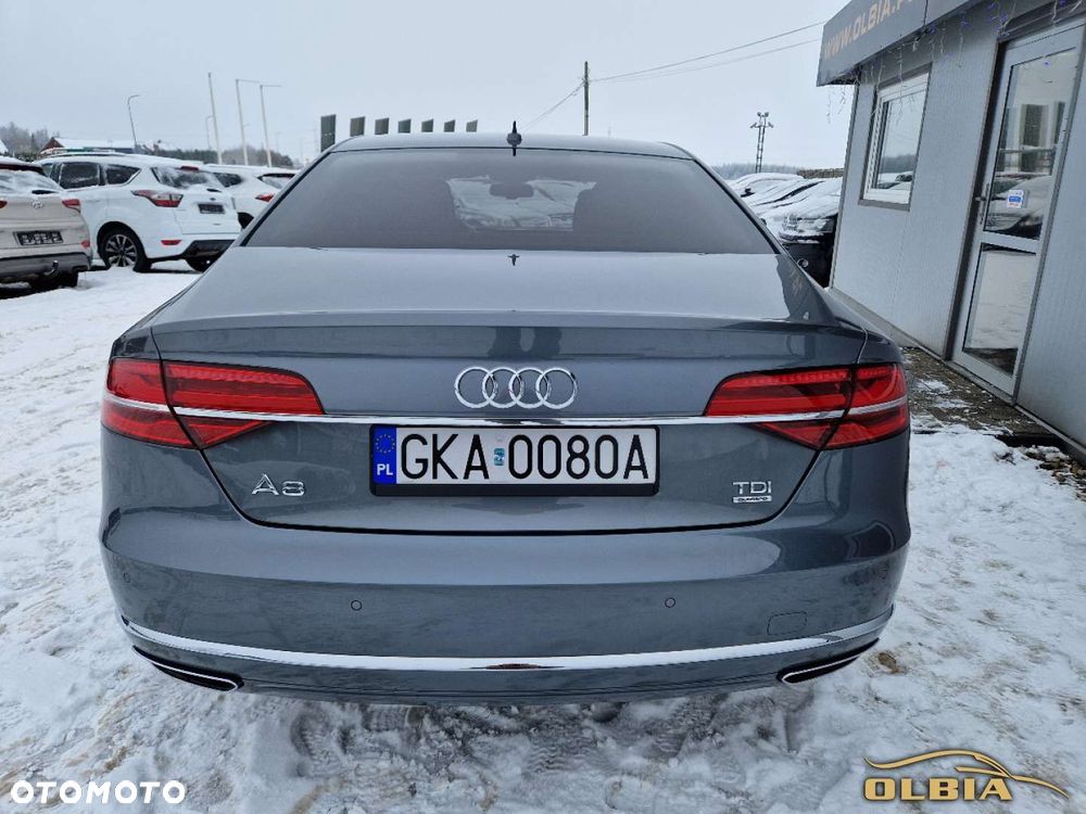 Audi A8 - 10