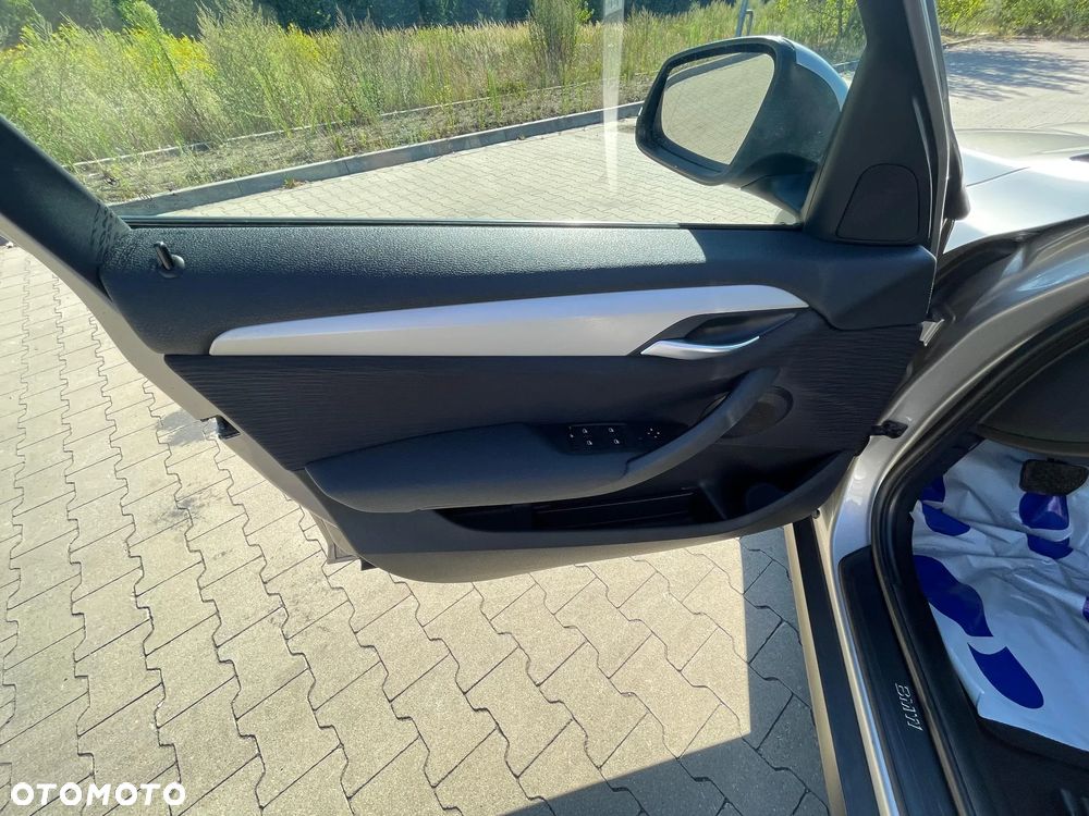 BMW X1 sDrive18d Sport Line - 15