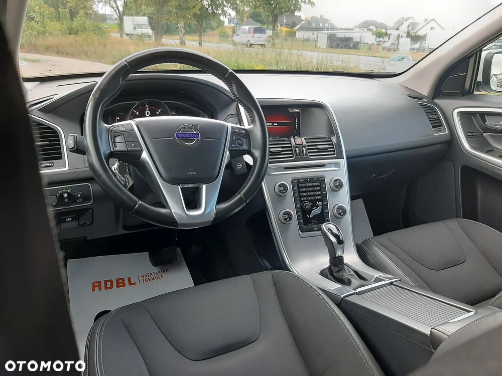 Volvo XC 60 - 26