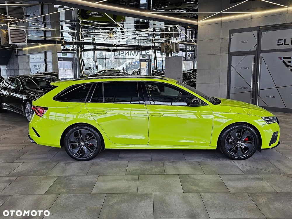 Skoda Octavia 2.0 TDI DSG RS - 11