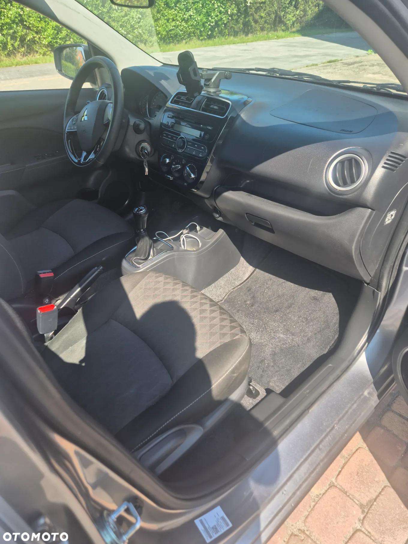 Mitsubishi Space Star 1.2 AS&G Invite - 10