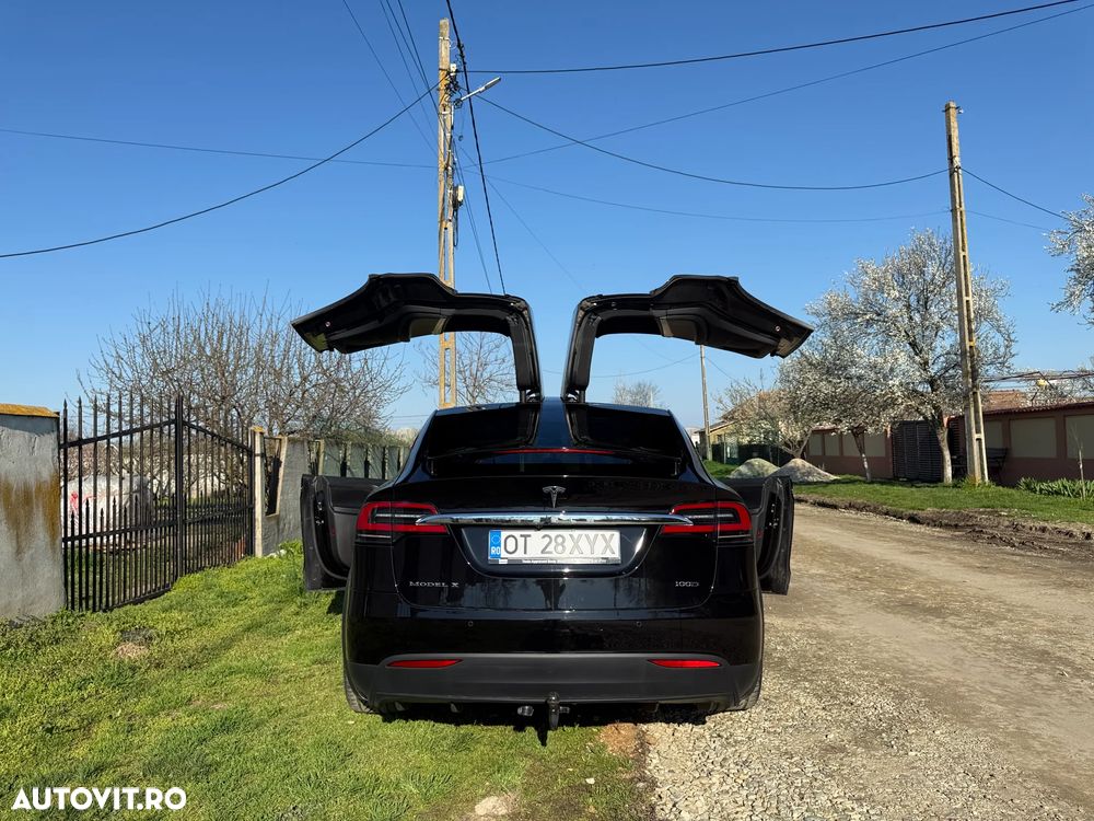 Tesla Model X Long Range - 16