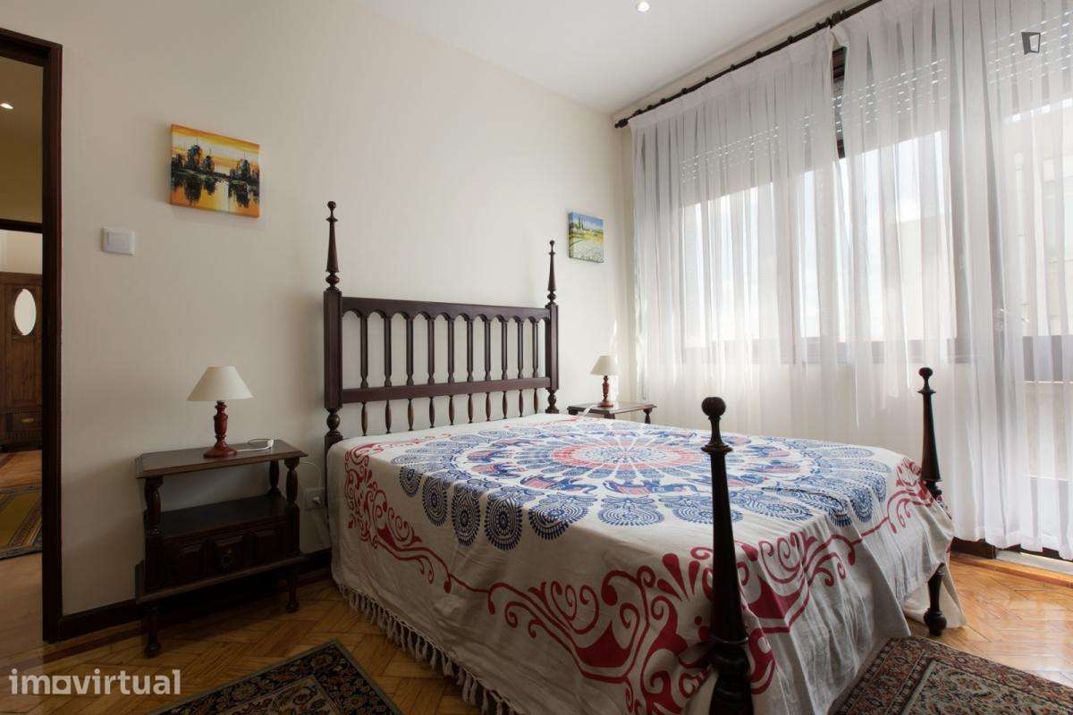 Quarto - localizado em Cedofeita Porto - Grande imagem: 2/23