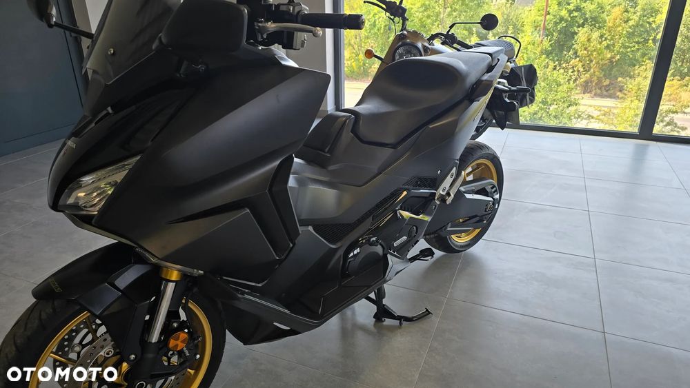 Honda NSS - 7