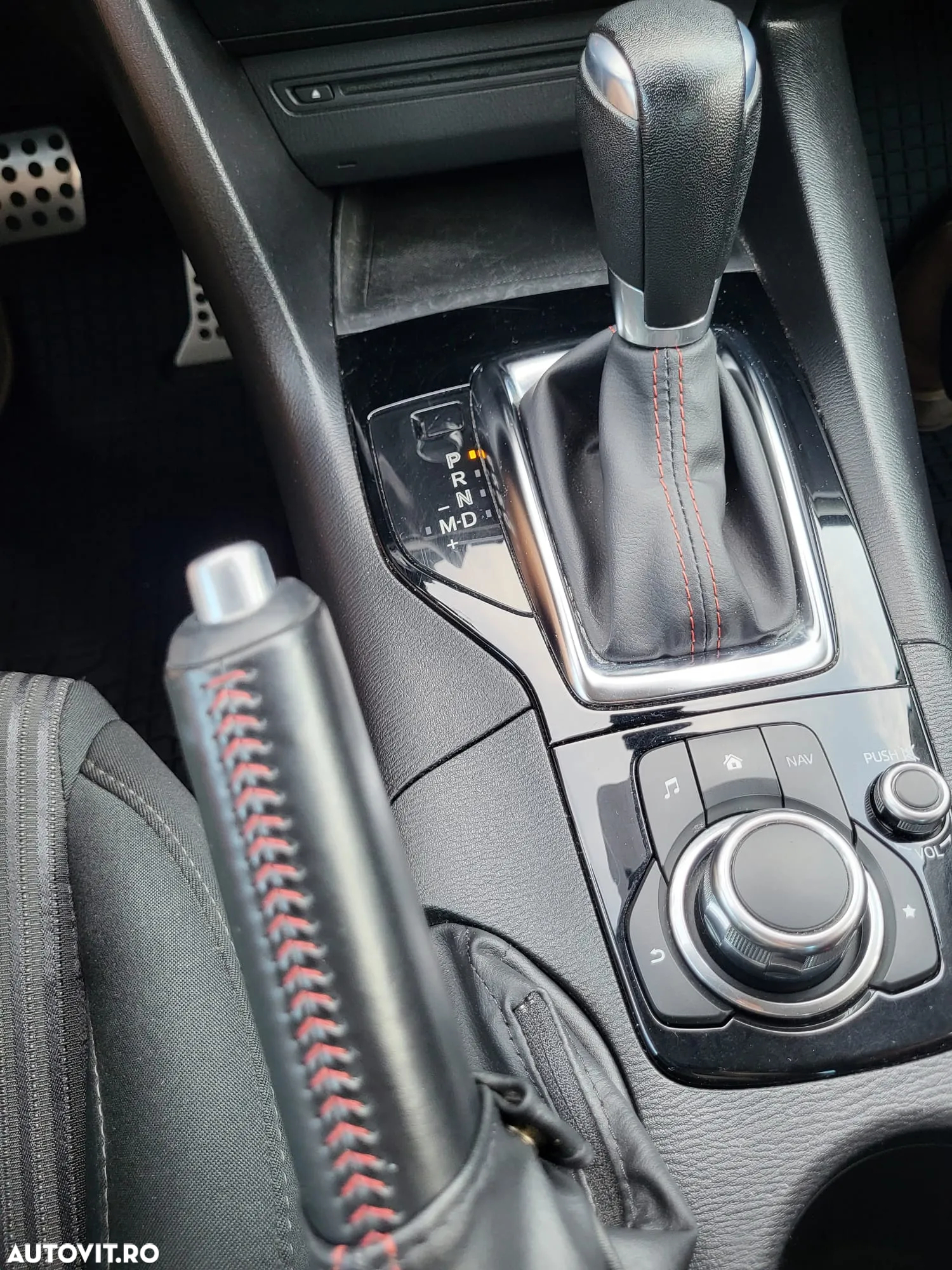 Mazda 3 G120 AT Revolution - 17