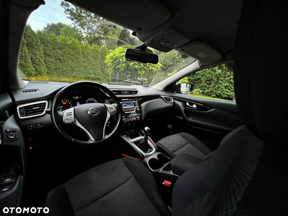 Nissan Qashqai 1.2 DIG-T N-Connecta - 27