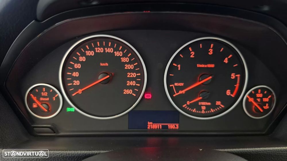 BMW 320 d EfficientDynamics Line Modern Auto - 41