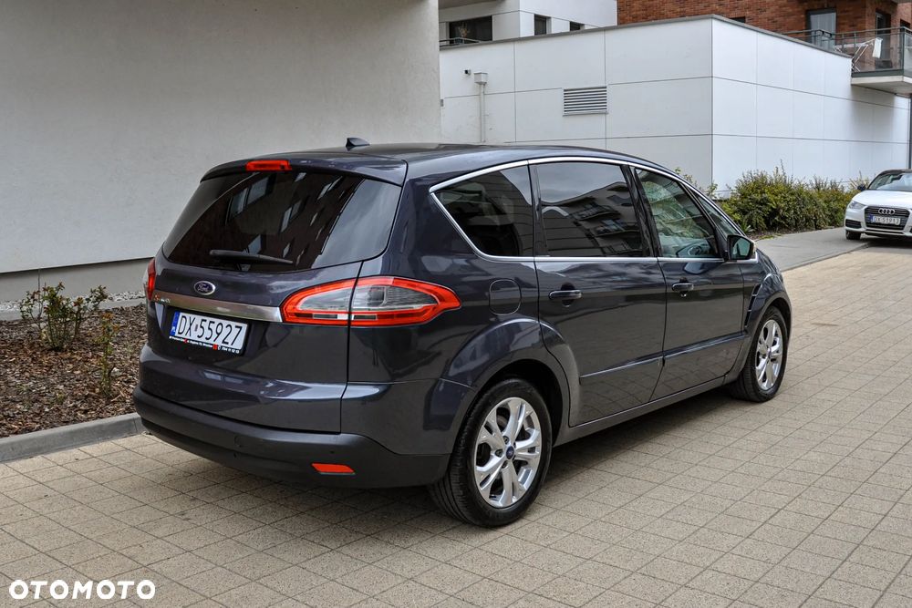 Ford S-Max 2.0 TDCi DPF Titanium - 4
