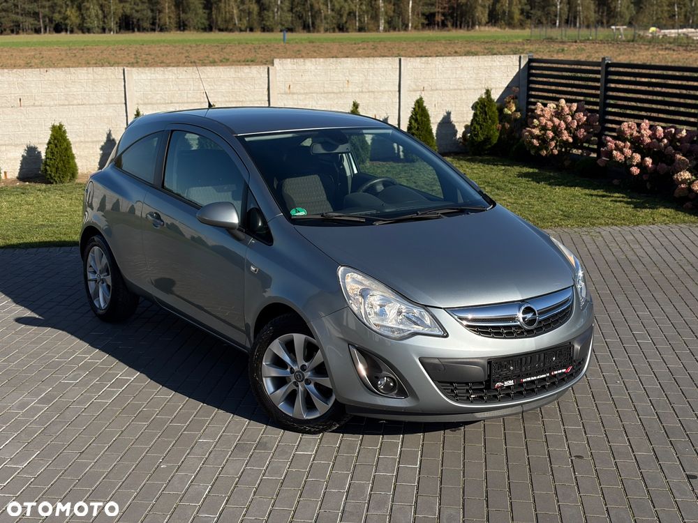 Opel Corsa - 11