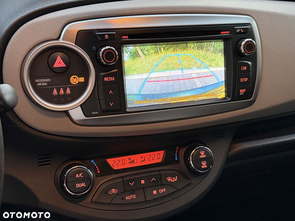 Toyota Yaris - 7