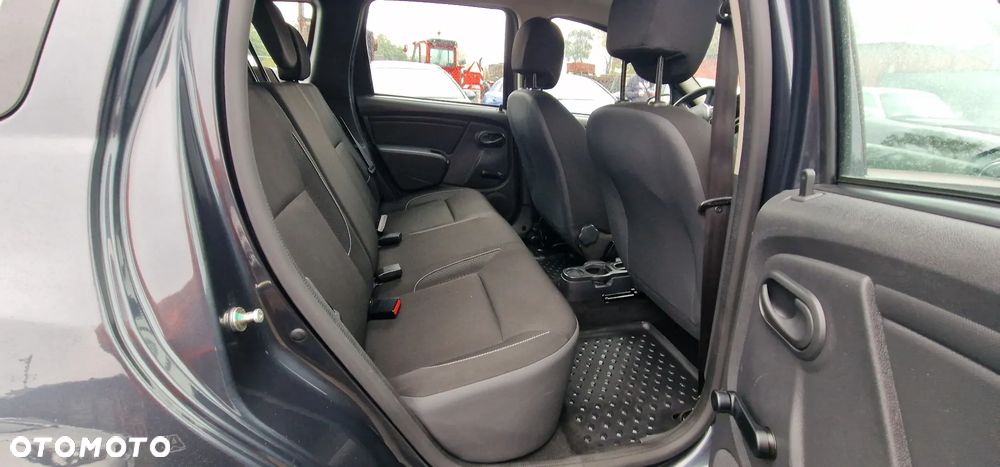 Dacia Duster 1.6 SCe Ambiance S&S - 8