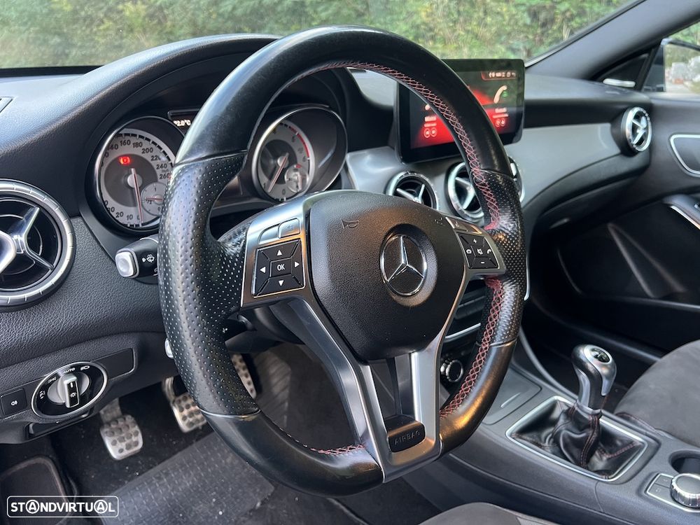 Mercedes-Benz CLA 180 (CDI) d AMG Line - 12