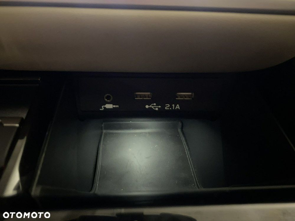 Subaru Outback - 38