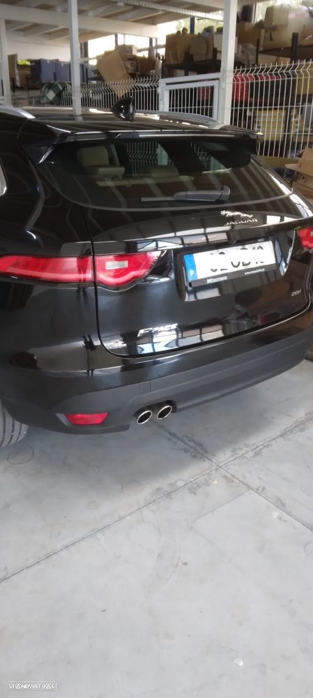 Jaguar F-Pace 2.0 i4D Pure AWD Aut. - 3