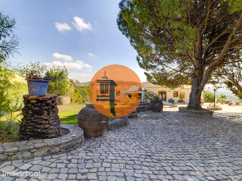 Moradia T4 com vistas panorâmicas - Grande imagem: 4/55