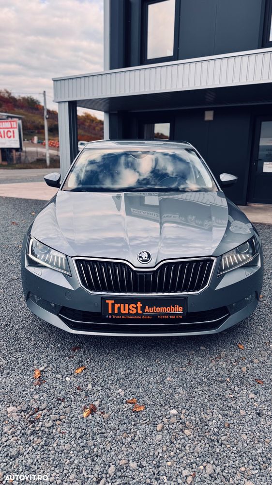 Skoda Superb 2.0 TDI 4x4 DSG Premium Edition - 2
