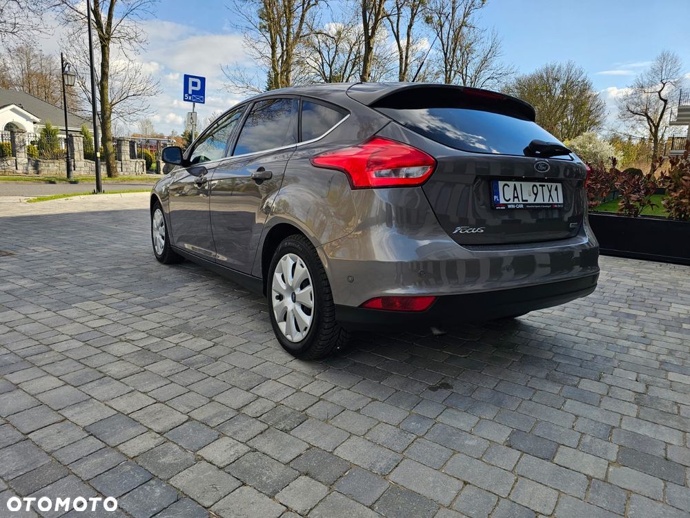 Ford Focus 1.0 EcoBoost Titanium ASS - 10