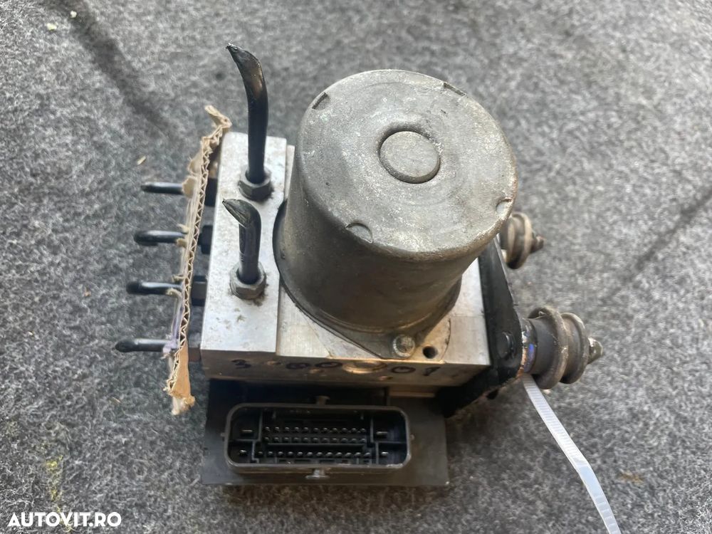 Pompa modul unitate ABS cod 8K0907379AQ Audi A5 8T model 2008 - 2015 2.0 TDI - 3