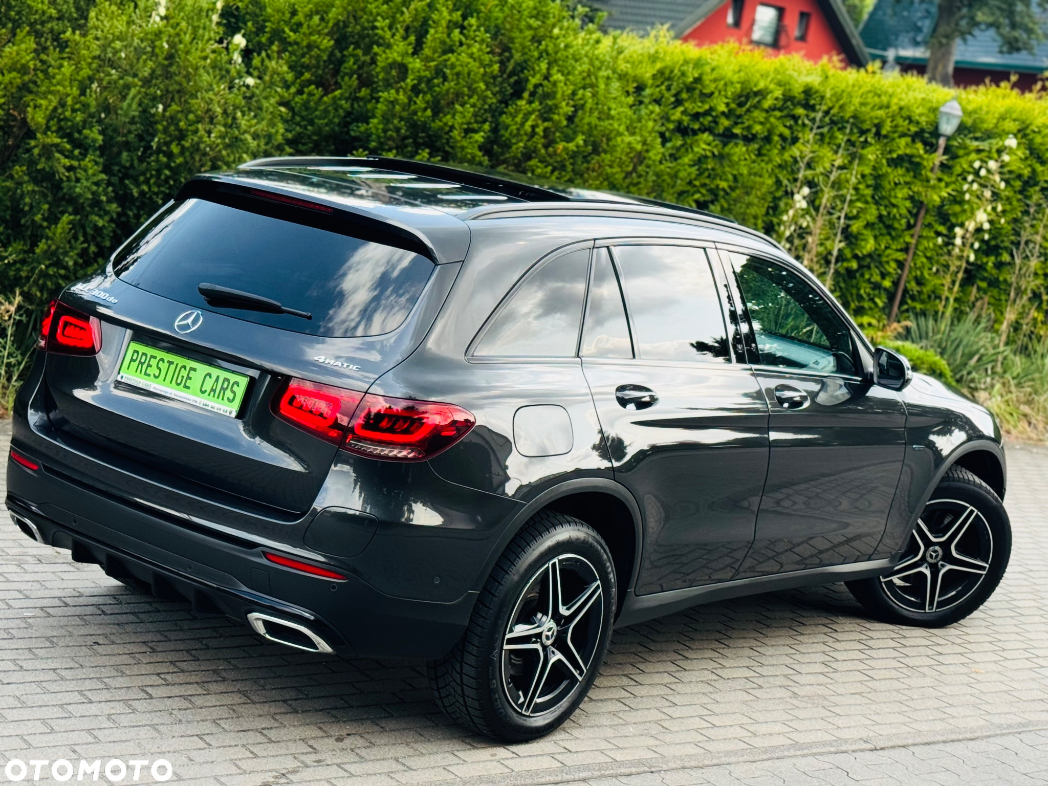 Mercedes-Benz GLC 220 d 4Matic 9G-TRONIC AMG Line - 16