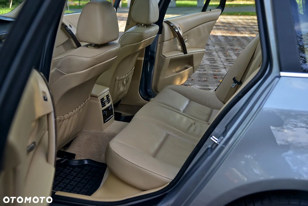 BMW Seria 5 530xd - 31