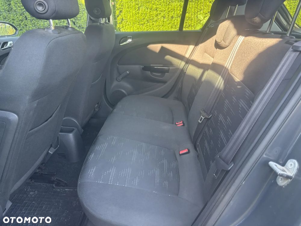 Opel Corsa - 11