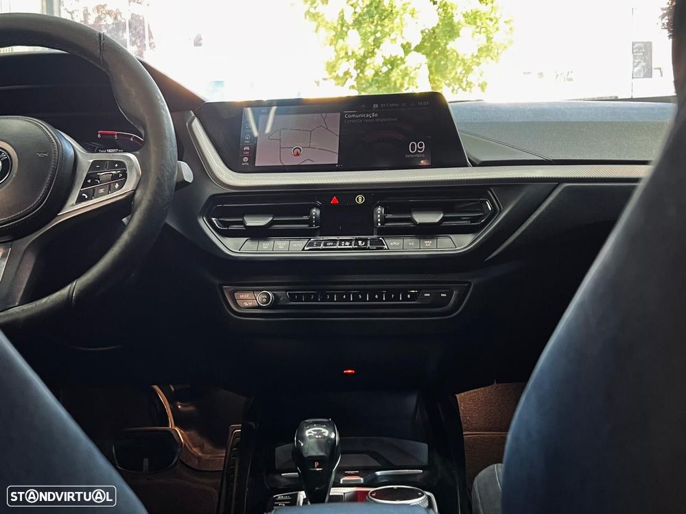 BMW 116 d Pack M Auto - 27