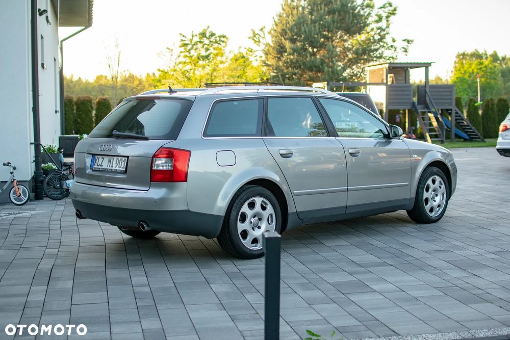 Audi A4 Avant 1.8 T - 15