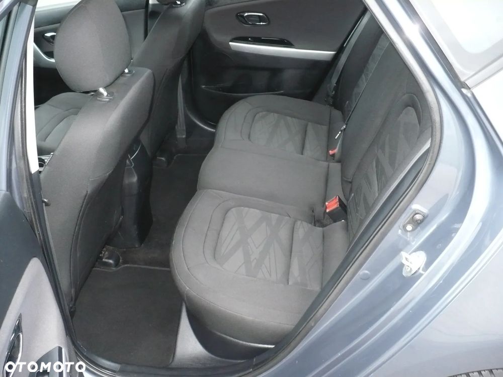 Kia Ceed 1.6 GDI Dream-Team Edition - 15
