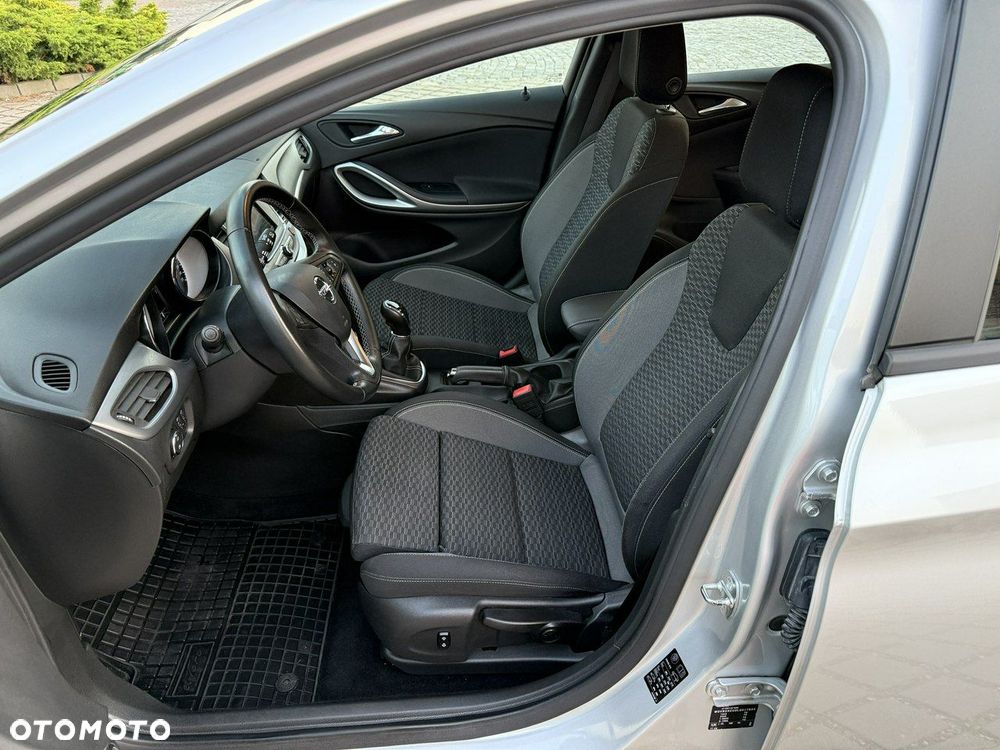 Opel Astra - 12