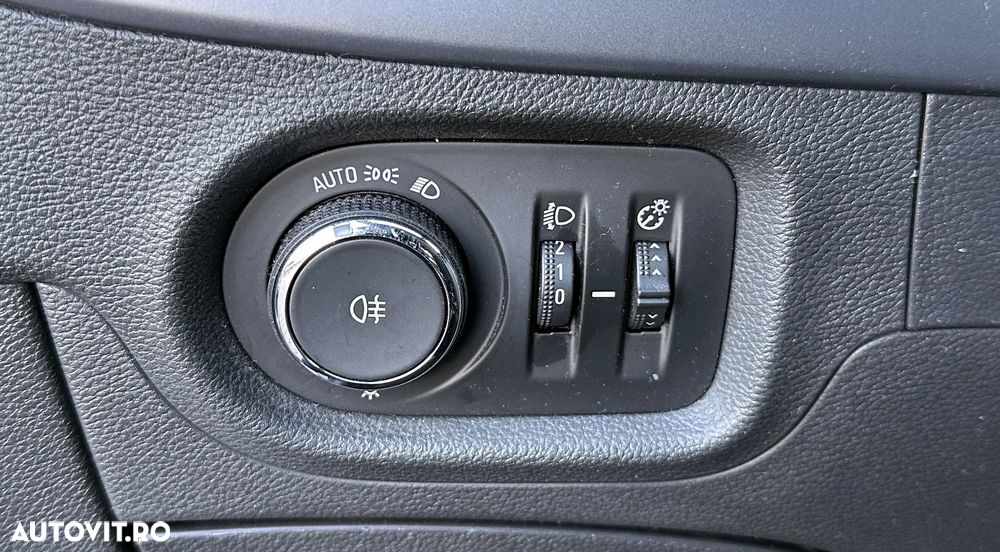 Opel Astra - 32