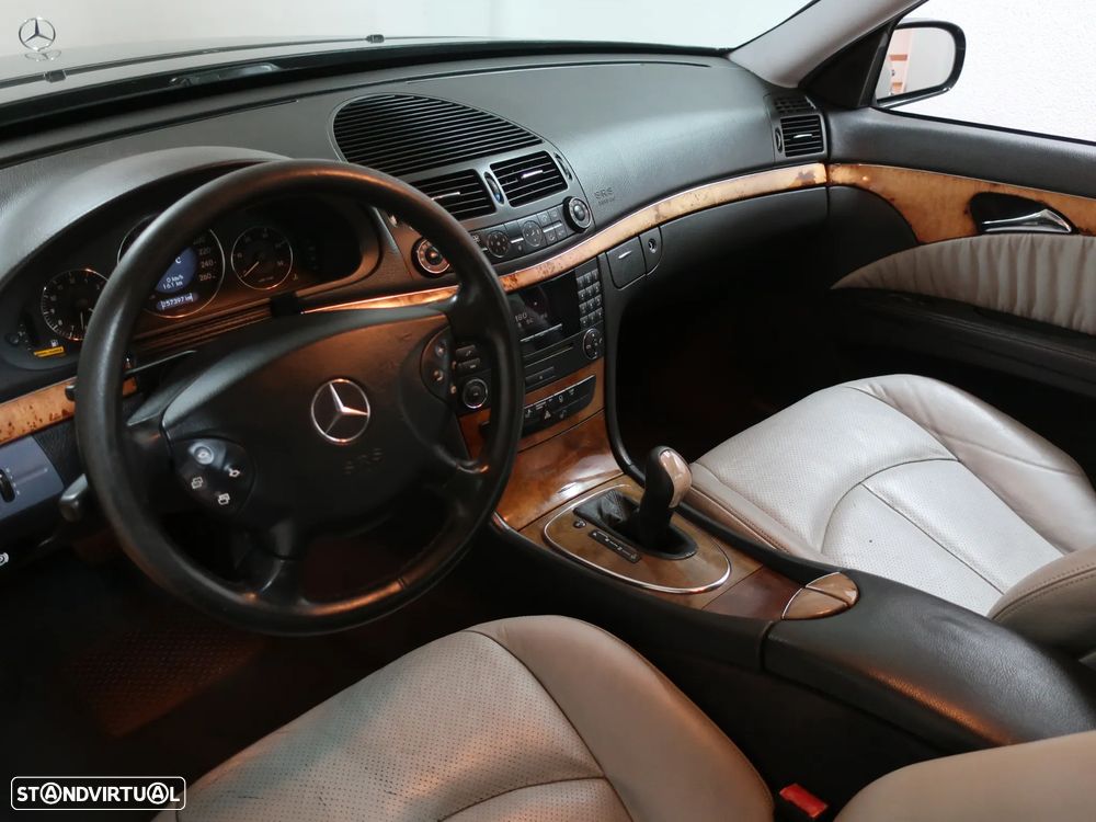 Mercedes-Benz E 220 CDI Auto Elegance - 17